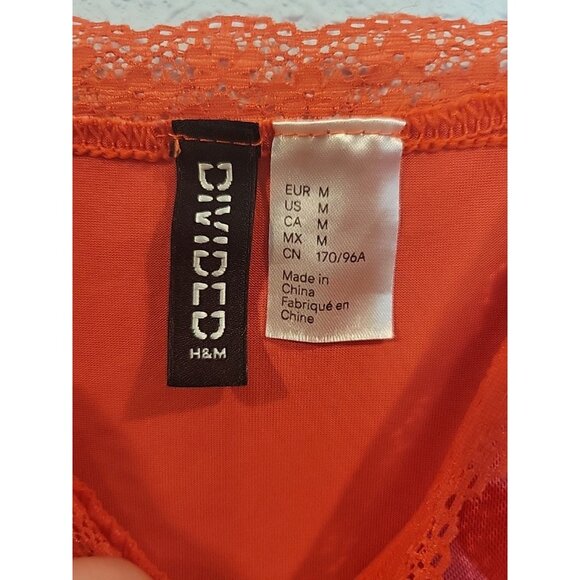 H&M DIVIDED Red Pink Y2K Crop Top Tank Lace Mod Print Lace Size Medium - Picture 4 of 6